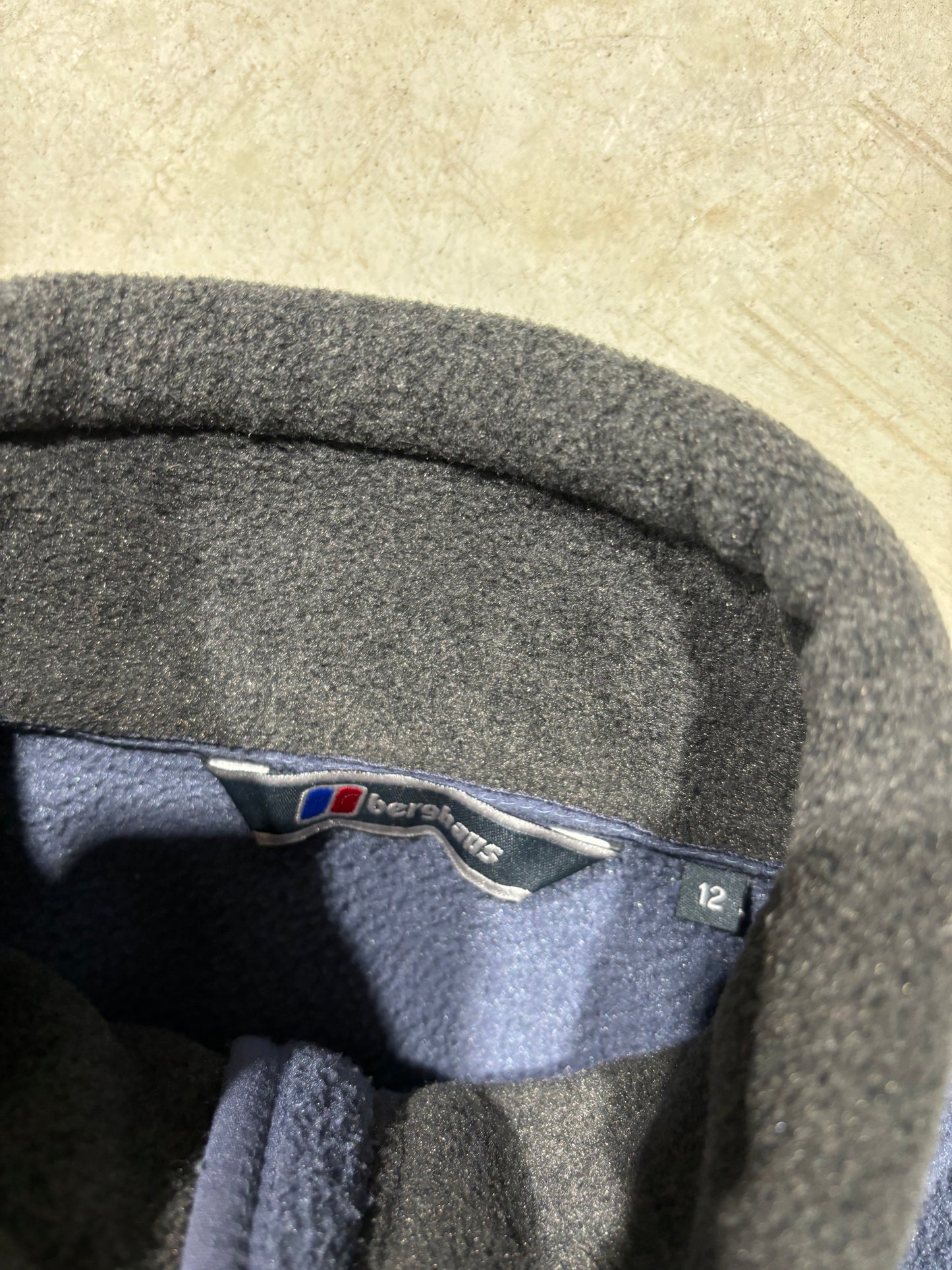 (12) 00s Wmns Berghaus Fleece