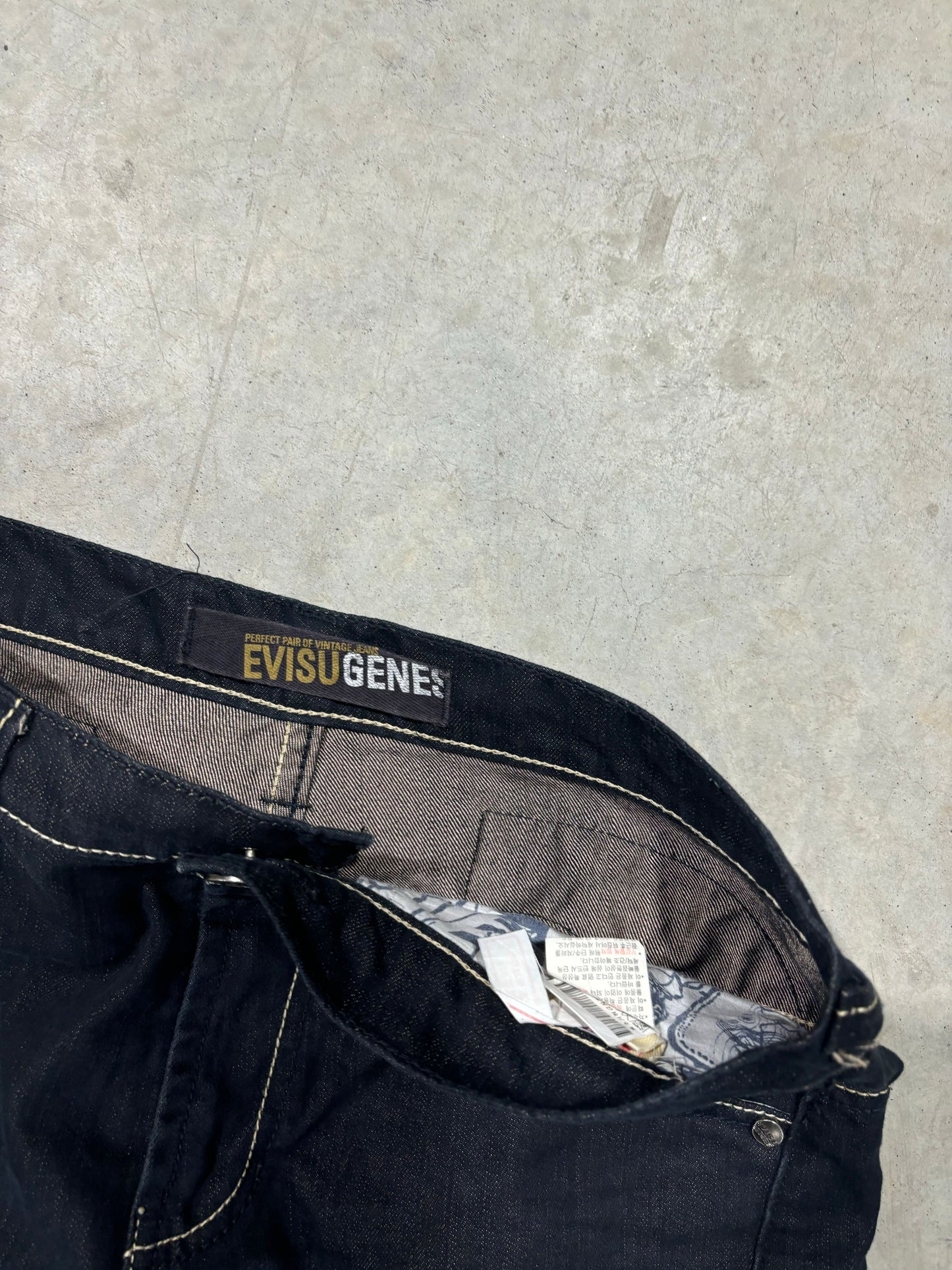 (32) Bootleg Evisu Jeans