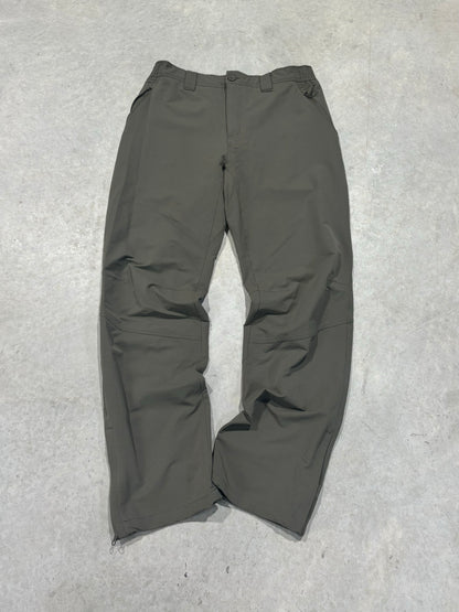 (L) Kathmandu Hiking Pants