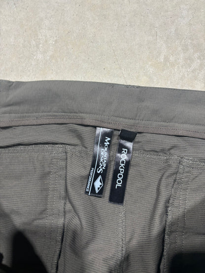 (XXL) Mountain Designs Shorts