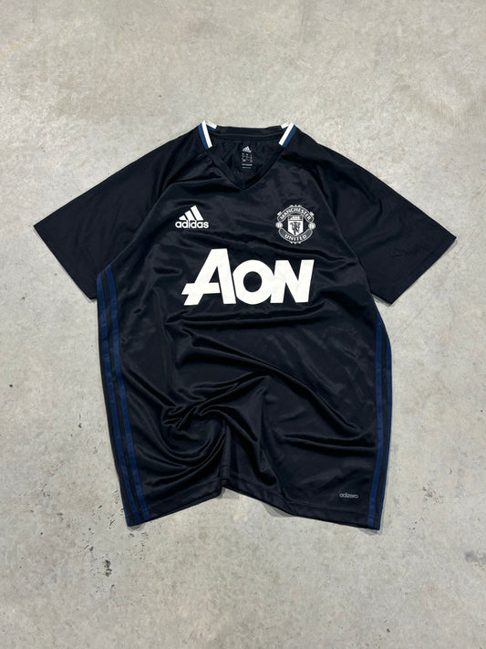 (L) Manchester United Jersey