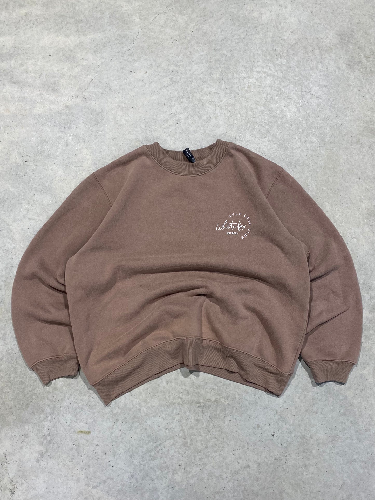 (S/M) White Fox Crewneck Sweatshirt