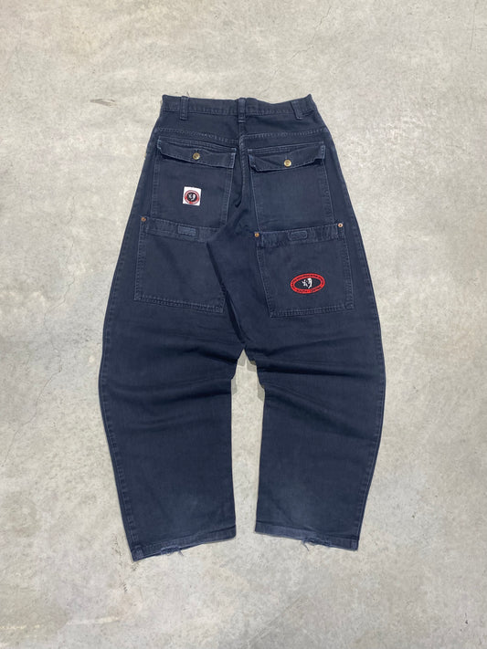 (30) 00s Embroidered Cargo Jeans