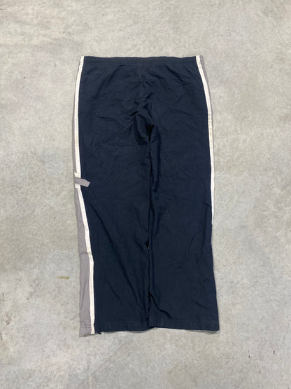 (L) Wmns 00s Nike Track Pants